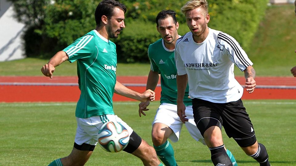 Ein alter Bekannter in Wolfratshausen: Paul Müller (li.) wechselt vom ESV Penzberg ein zweites Mal zum BCF.