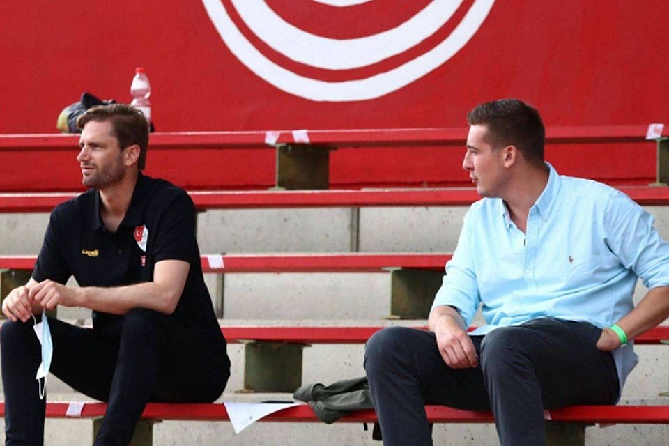 Sie sind bei Türkgücü München nun besonders gefragt: Der Sportliche Leiter Roman Plesche (li.) und Geschäftsführer Max Kothny.