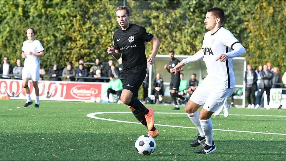 Fußball-Landesliga: Die Bielefelder brauchen gegen destruktiv agierende Loher einige Zeit bis zum ersten Tor.