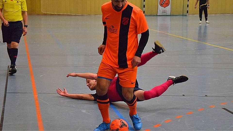 Ali Gündüz ließ sich mit dem VfR Foret beim Neujahrscup nach einer Auftaktniederlage nicht mehr aufhalten.  Foto: Oliver Reiser