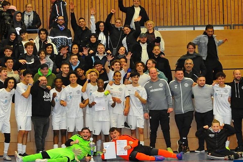 Der Rheydter SV kommt als Titelverteidiger in die Jahnhalle.