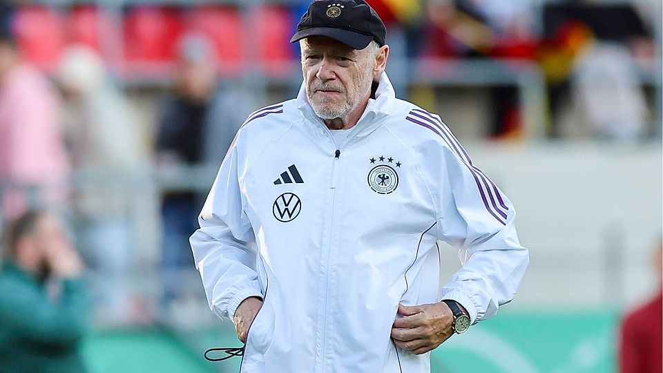 Hermann Gerland beendet seine Trainerkarriere.