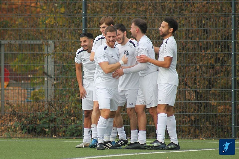 Hat Ford Niehl beim Keller-Duel gegen Schwarz-Weiß Köln wieder Grund zum Jubeln?