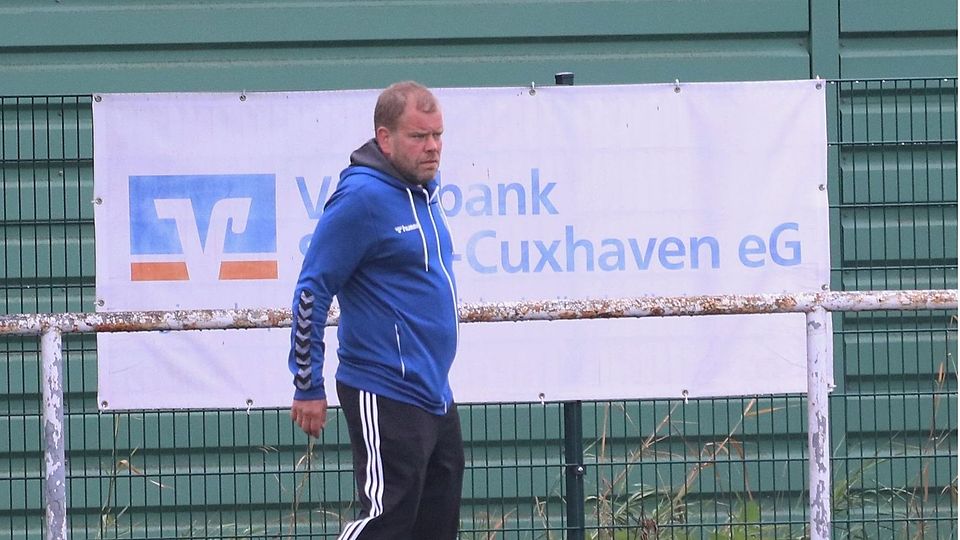 Wohin geht die Reise mit dem SV Ottensen? Kein leichtes Amt für Trainer Björn Mielke.