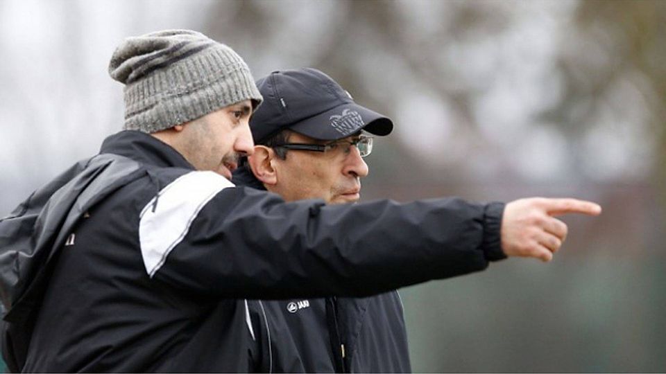 Das Trainerduo von Weilbach gibt diese Saison eine gute Richtung vor: Özcan Kara und Christos Pipsos (F: Lorenz)