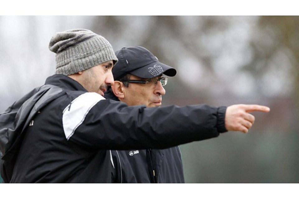 Das Trainerduo von Weilbach gibt diese Saison eine gute Richtung vor: Özcan Kara und Christos Pipsos (F: Lorenz)