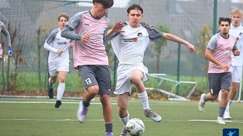 St. Tönis war eine Nummer zu groß für Rhede. 