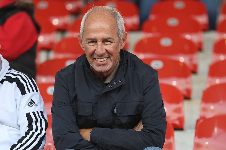 Reiner Maurer nimmt ab Januar seine Arbeit bei der chinesischen Nationalmannschaft auf. Reiner Maurer nimmt ab Januar seine Arbeit bei der chinesischen Nationalmannschaft auf.