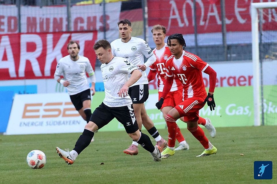 Kompromisslos und spielstark: Jannis Turtschan im Trikot des SV Wacker Burghausen – einer, der da hingeht, wo es wehtut.