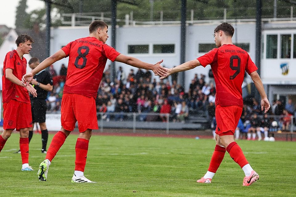 Torschütze gegen Magdeburg: Maximilian Wagner (r.) traf bereits viermal gegen den SSV Dillingen.