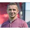 Der neue Cheftrainer des Jahn: Mersad Selimbegovic  Foto: Uwe Moosburger/altrofoto.de