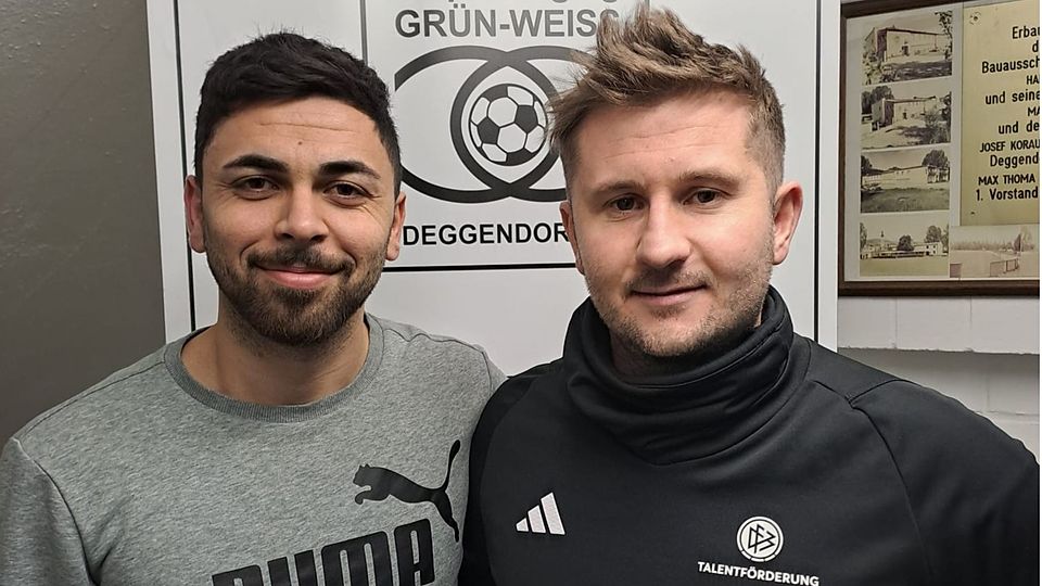 Ashour Abraham (li.) mit Deggendorfs zukünftigen Coach Benjamin Penzkofer