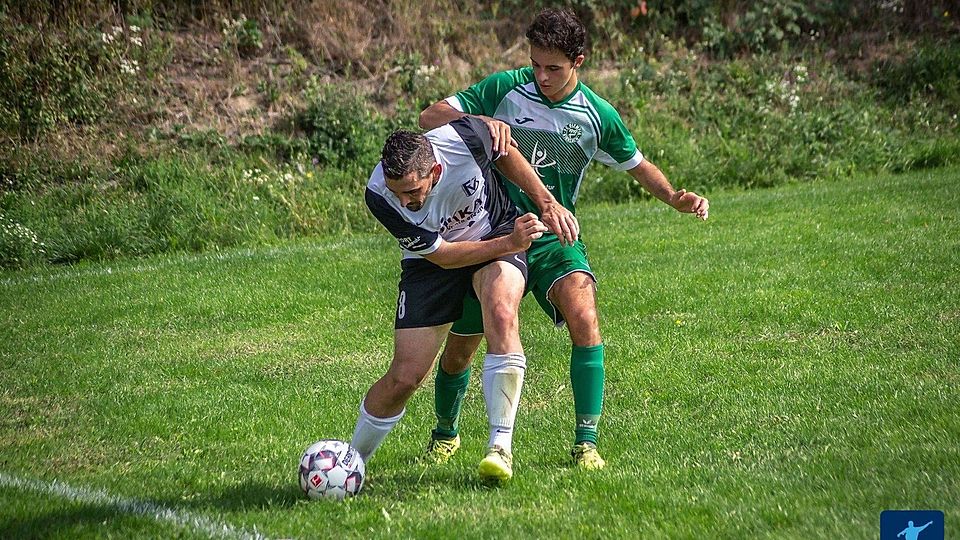 Gelingt es dem Zwölfer Spitzenreiter Huttenheim in Zaum zu halten?