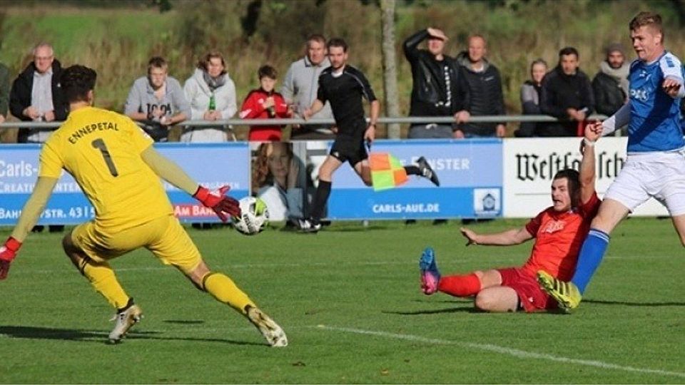 Seine Tore wären wichtig: Paderborns Angreifer Tim Mannek (am Boden) könnte gegen den SC Hassel sein Torkonto erhöhen. F: Heinemann