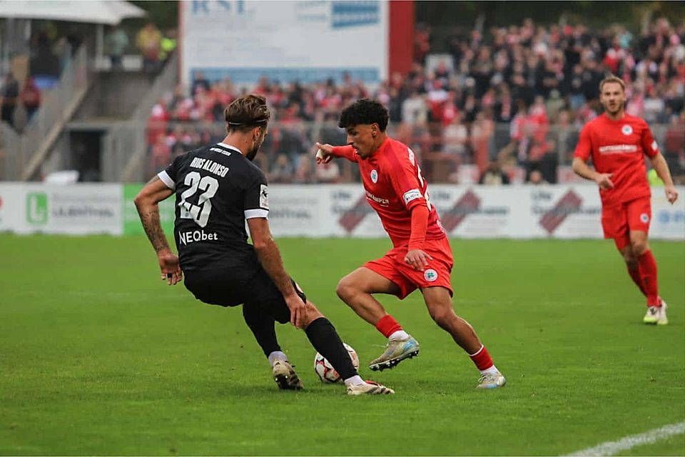 Ein Spektakel zeigten RWO und RWE im Pokalduell.