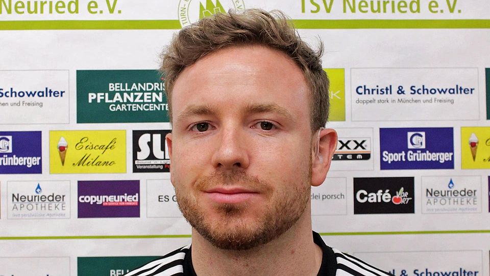Mathieu Jerzewski trainiert die Futsaler des TSV Neuried.