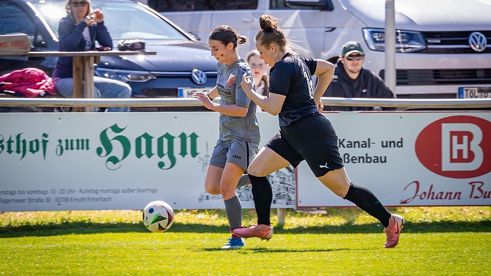 Die Führung besorgte Fidelis von Preysing (l.) kurz vor der Pause für die Kreuther Fußballerinnen.