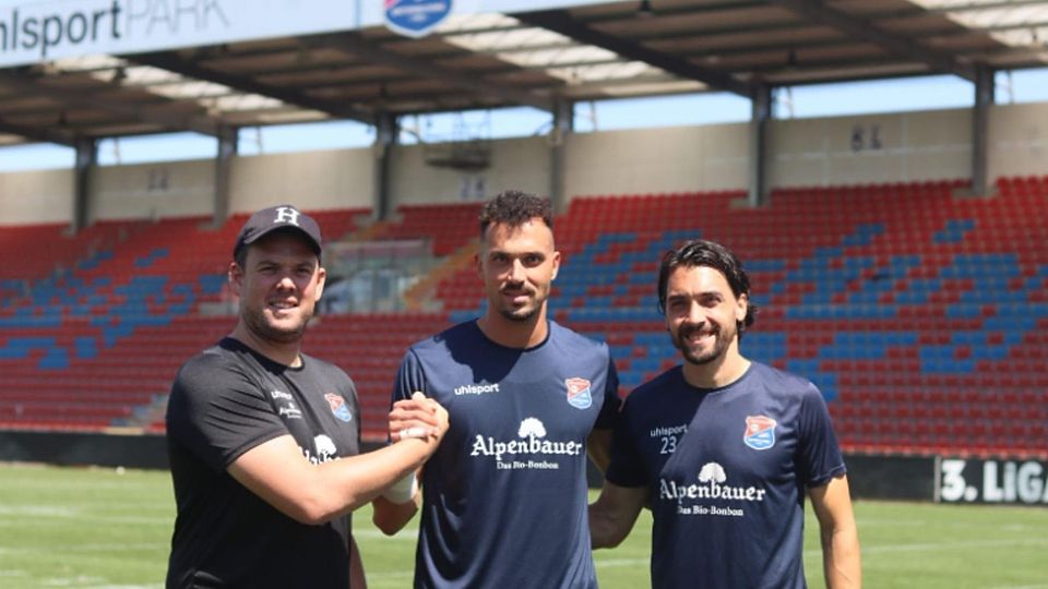 Die SpVgg Unterhaching verpflichtet Kai Eisele (m.)