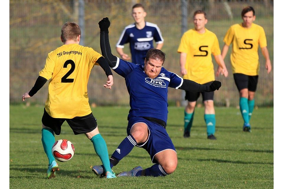Gutes oder schlechtes Pflaster: Vor Jahresfrist packte Georgensgmünd in Röttenbach den Klassenverbleib, im Herbst gab es dort eine 0:4-Abfuhr. F: Giurdanella Gutes oder schlechtes Pflaster: Vor Jahresfrist packte Georgensgmünd in Röttenbach den Klassenverbleib, im Herbst gab es dort eine 0:4-Abfuhr. F: Giurdanella