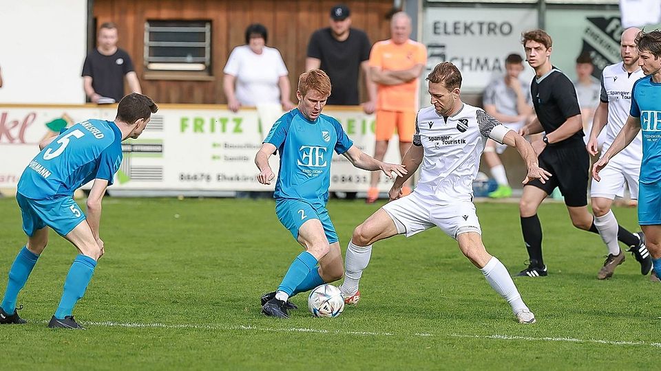 Karlsfeld muss gegen den Aufsteiger aus Aindlingen dringend punkten, um nicht doch noch auf die Abstiegs-Relegationsplätze zu rutschen.