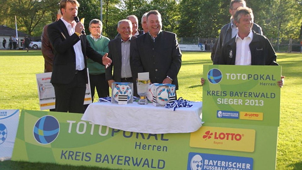 In der Vorsaison durfte sich der SC Zwiesel über den Bayerwald-Pokalsieg freuen. F: Steinert