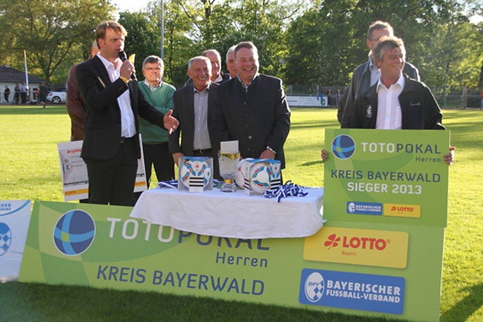 In der Vorsaison durfte sich der SC Zwiesel über den Bayerwald-Pokalsieg freuen. F: Steinert