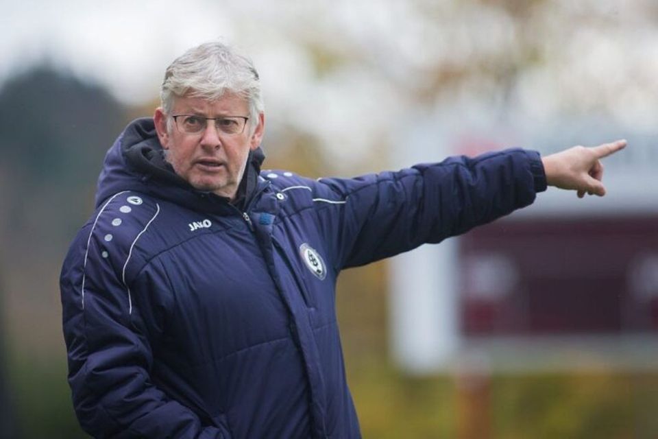 Bereits nach 2 Spieltagen ist Schluss - Urs Mathis wird in Staad entlassen.