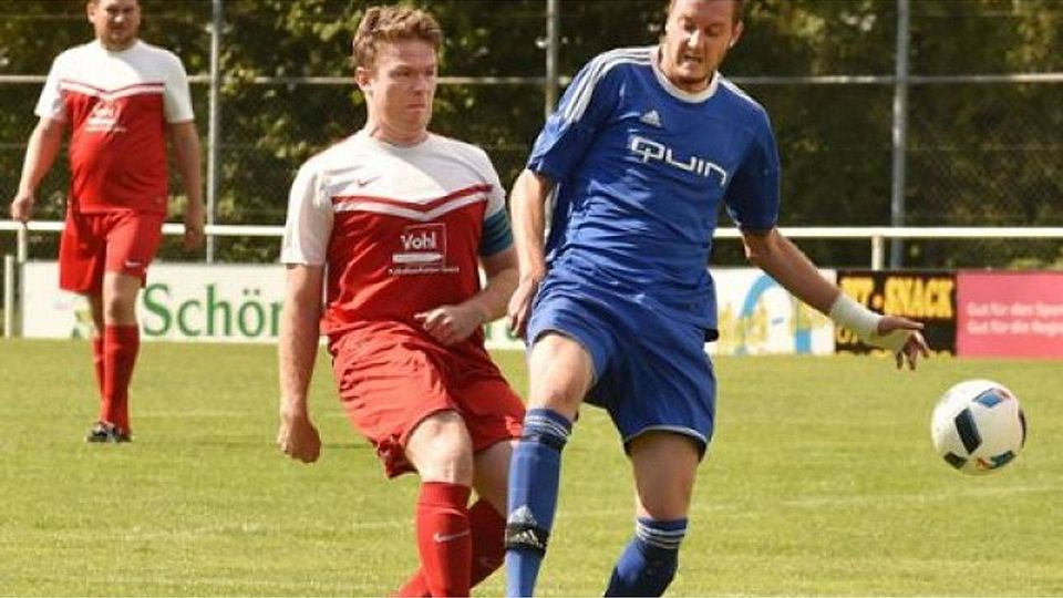 Für den Waldenbucher Spielertrainer Christian Schuldt (links) ist die Saison gelaufen. Günter E. Bergmann