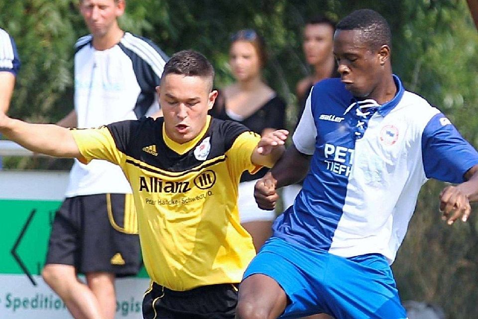 Kelvin Adomah (rechts) wechselt von den Spandauer Kickers zum SV Altlüdersdorf.