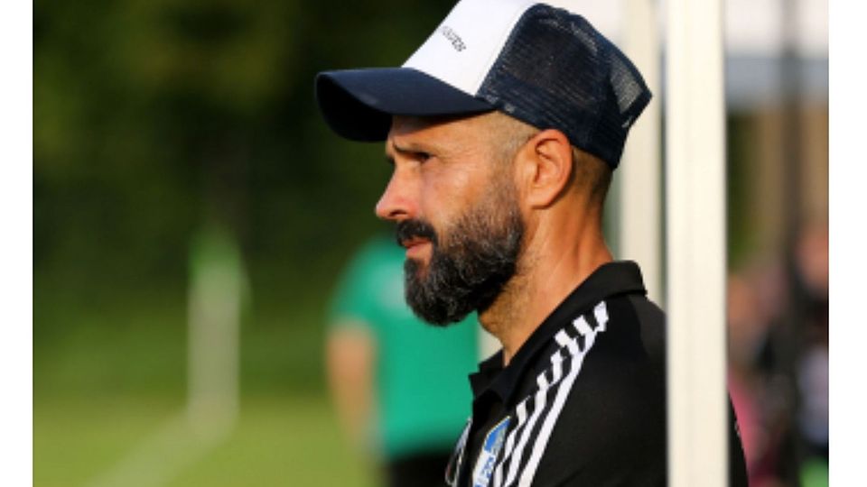 Antonio de Oliveira verlässt die FC Luzern Frauen auf Ende Saison.