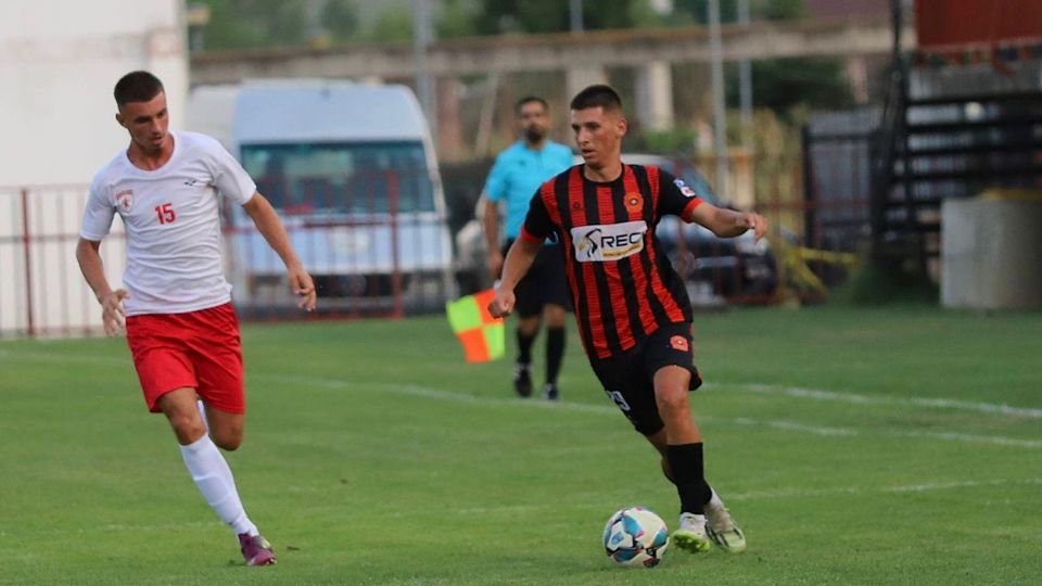 Arblert Beka (re.) soll das Offensivspiel von Türk Gücü Straubing beleben 