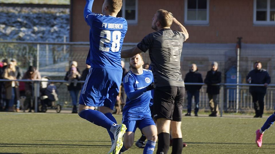 Derby Endet Unentschieden - FuPa