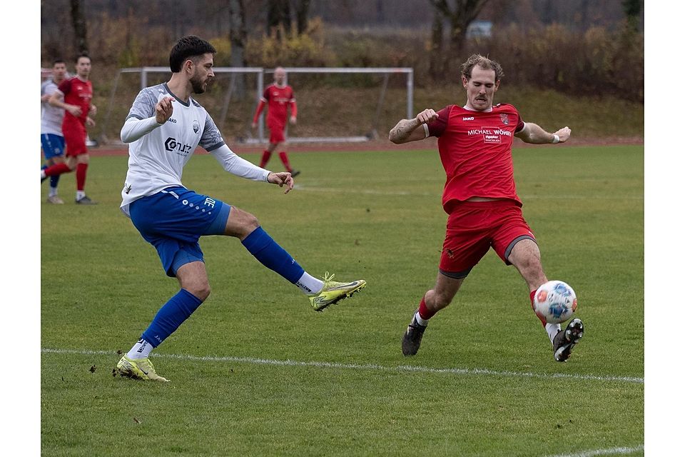 FB Zorneding BZL (rot)  Jannik Ast