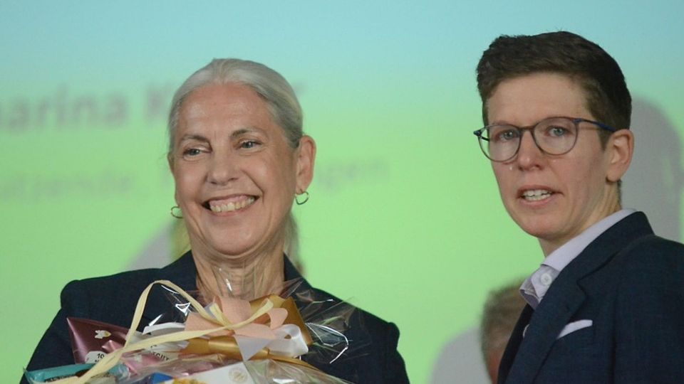 Sichtlich angefasst: Katharina Keßler (rechts) nahm ihren Hut, SBFV-Vize Ute Wilkesmann ließ Kritik durchklingen.