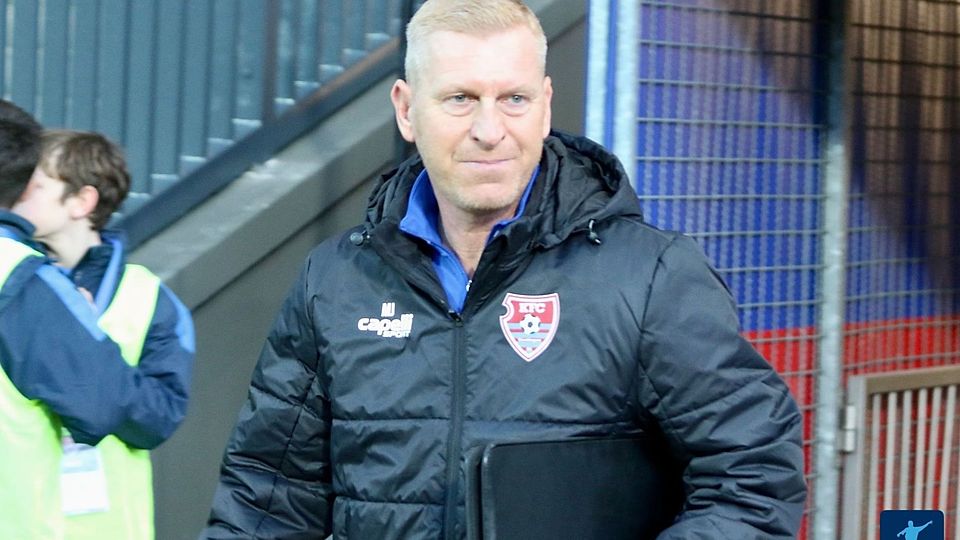 Marcus John führt Umbruch beim SC West an