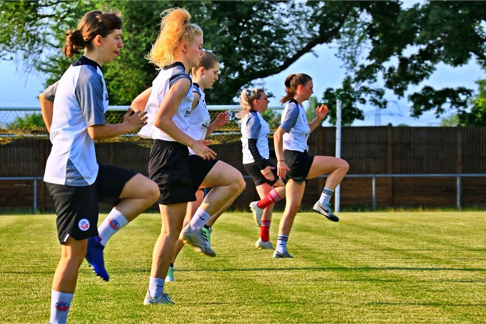Die Frauenmannschaft des FC Thüringen Weida wappnet sich für die Rückrunde