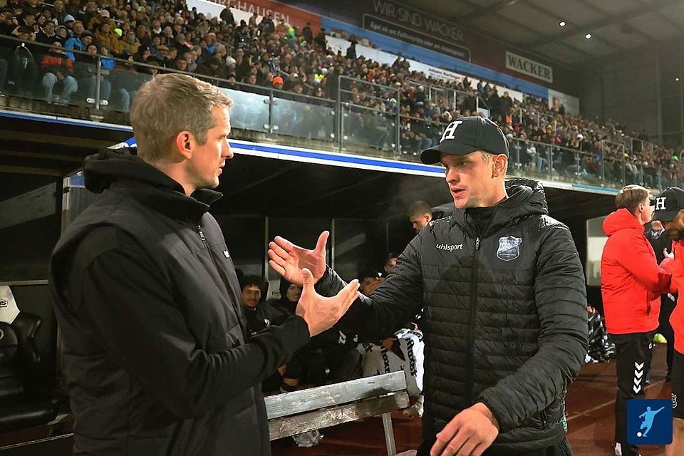 Lars und Sven Bender treffen als Trainer aufeinander. 