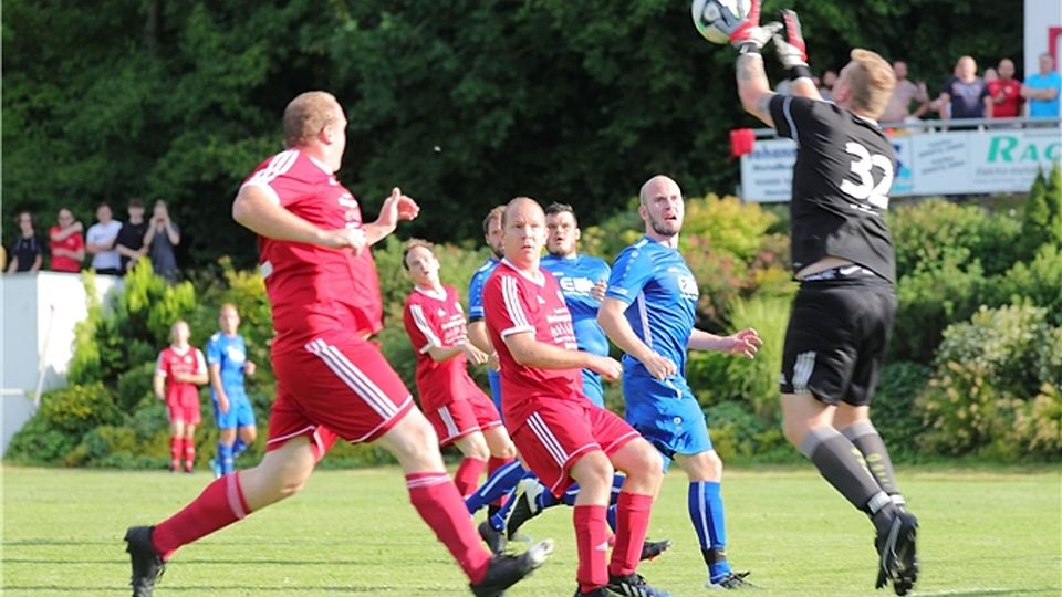 Torlos endete das Derby in Wilting gegen Sattelpeilnstein.