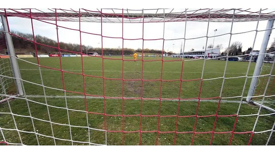 Sieben Mal zappelte der Ball im Netz, als B-Liga-Spitzenreiter SV Affolterbach bei Eintracht Bürstadt II antrat.