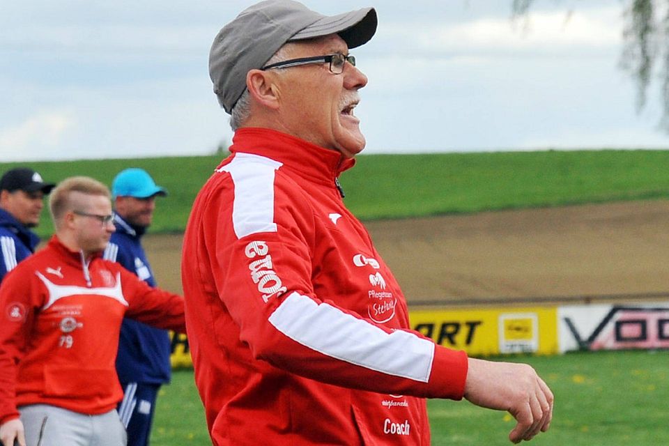 Der Coach macht eine Ansage: Mit dem erfahrenen Trainer Hans Mack (Bild) ist der SV Altenberg in die Kreisliga A zurückgekehrt – und peilt den Klassenerhalt an.