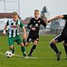 Nach zuletzt zahlreichen Spielen auf Bezirksebene will Marco Wundsam (Mitte) nun beim Wiederaufbau des FC Windorf helfen.