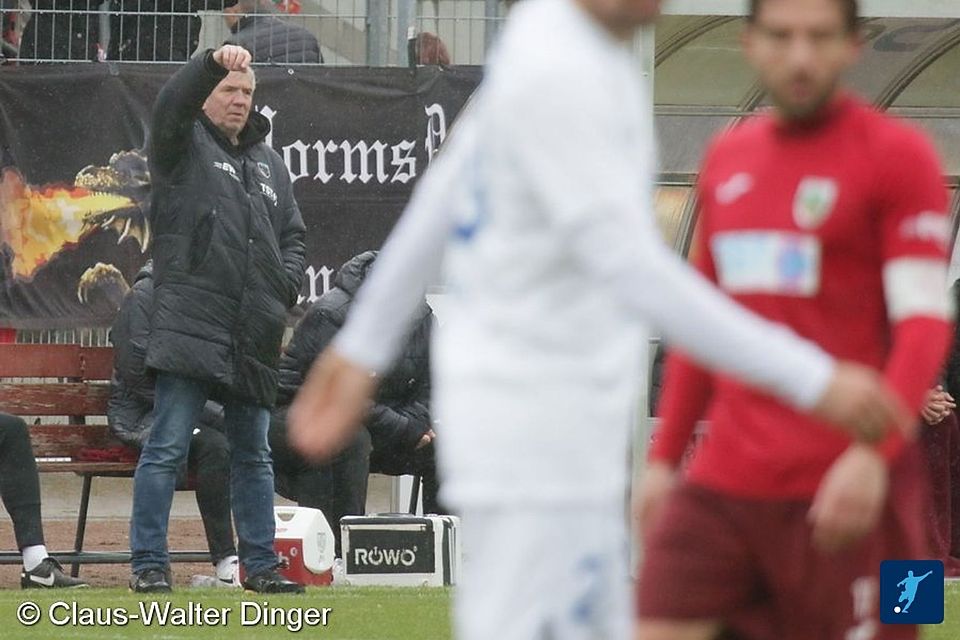 „Ich hätte gern drei, vier Jungs, die nun gehen, behalten“, sagt VfR-Trainer Peter Tretter.