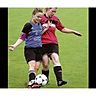Traf zum 1:0: Obenstrohes Nathalie Neumann (rechts) Müller-Düring