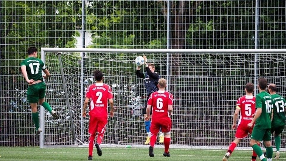 Mit 2:0 gewinnt der TV Stockdorf und kann wieder Hoffnung im Abstiegskampf schöpfen. Foto: Schwarz