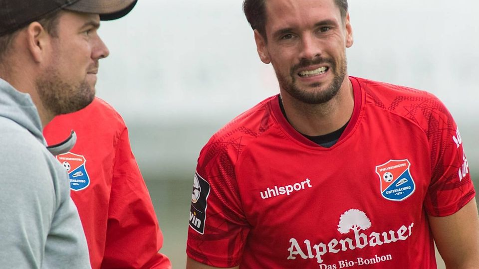 Hachings Kapitän Seppi Welzmüller fällt verletzt aus – sehr zum Bedauern von Hachings Cheftrainer Marc Unterberger.