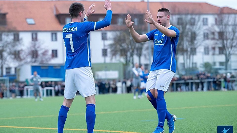 Oliver John (rechts) bringt die meiste Erfahrung in der höchsten Thüringer Spielklasse in Büßleben mit.