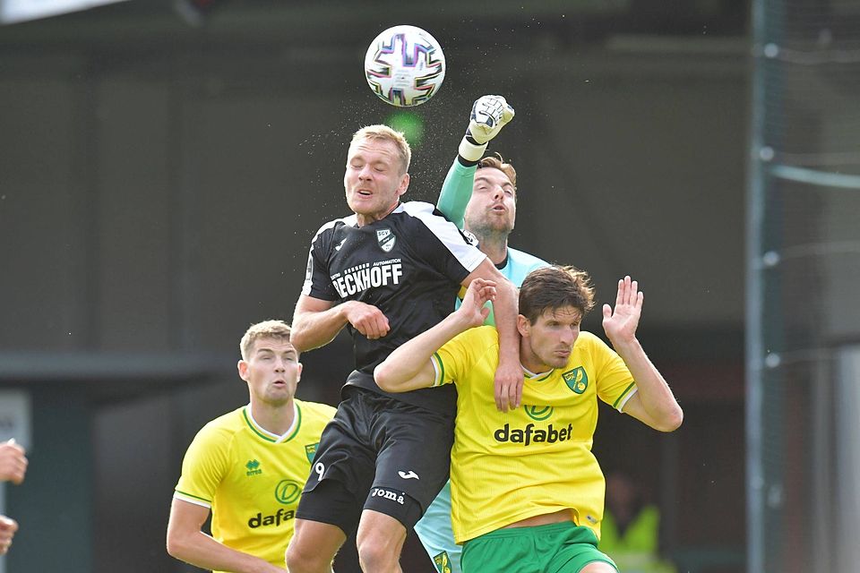 Testspieler: Der Paderborner Ex-Profi Ben Zolinski überzeugte gegen Norwich City als Anspielstation im Angriff des SC Verl.