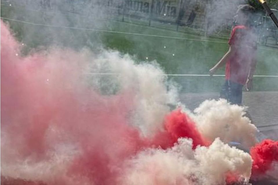 Der VfL Witzhelden II ließ es am Sonntag krachen.