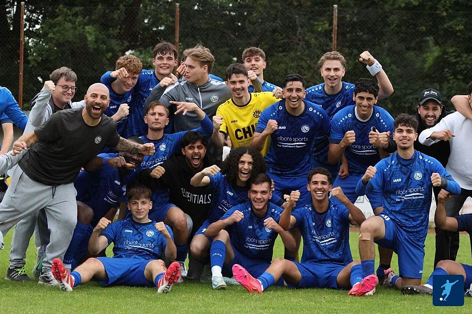 Dem FV Biebrich II gelang das Wunder von Wörsdorf: Nach der 1:4-Hinspielpleite gewannen die Biebricher das Rückspiel mit 6:0 und stiegen somit in die Gruppenliga auf.