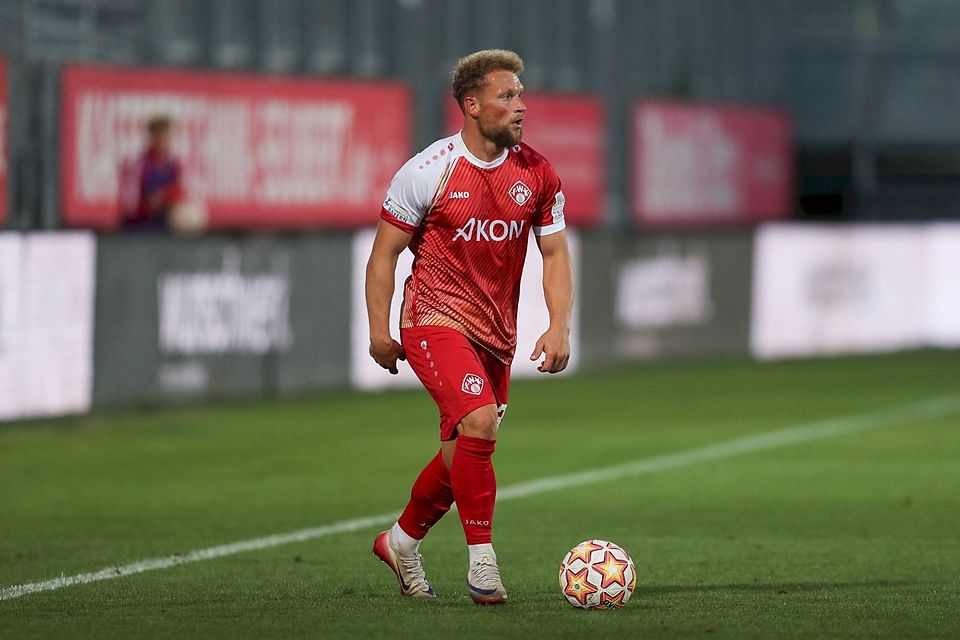 Patrick Hofmann wird nicht mehr im Trikot der Würzburger Kickers zu sehen sein. Er hat seinen Vertrag aufgelöst.